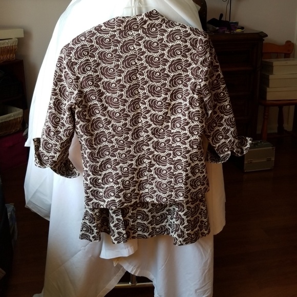 Jacket and skirt set - Picture 2 of 6